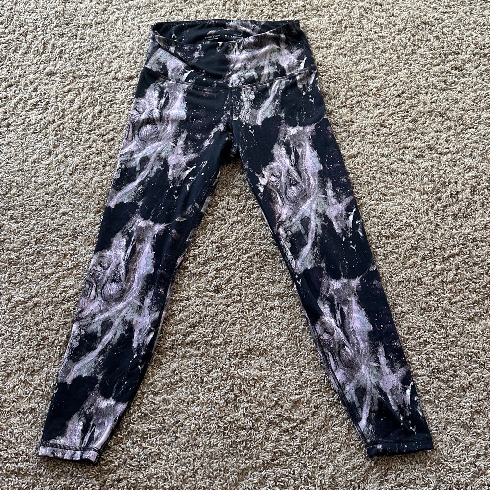 Stylish Abstract Pattern Leggings